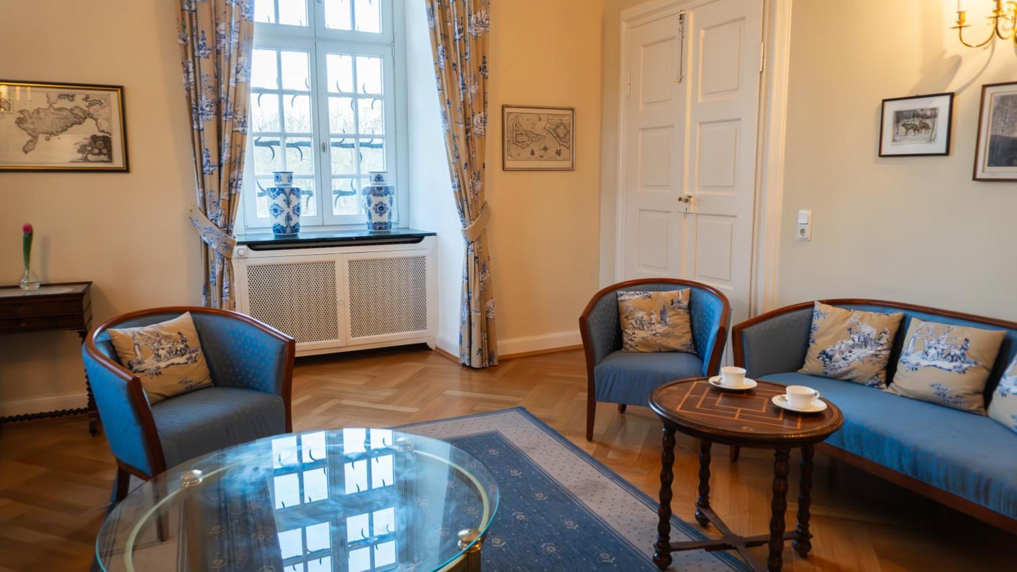 Hotel Schloss Hoehnscheid Bad Arolsen Extérieur photo