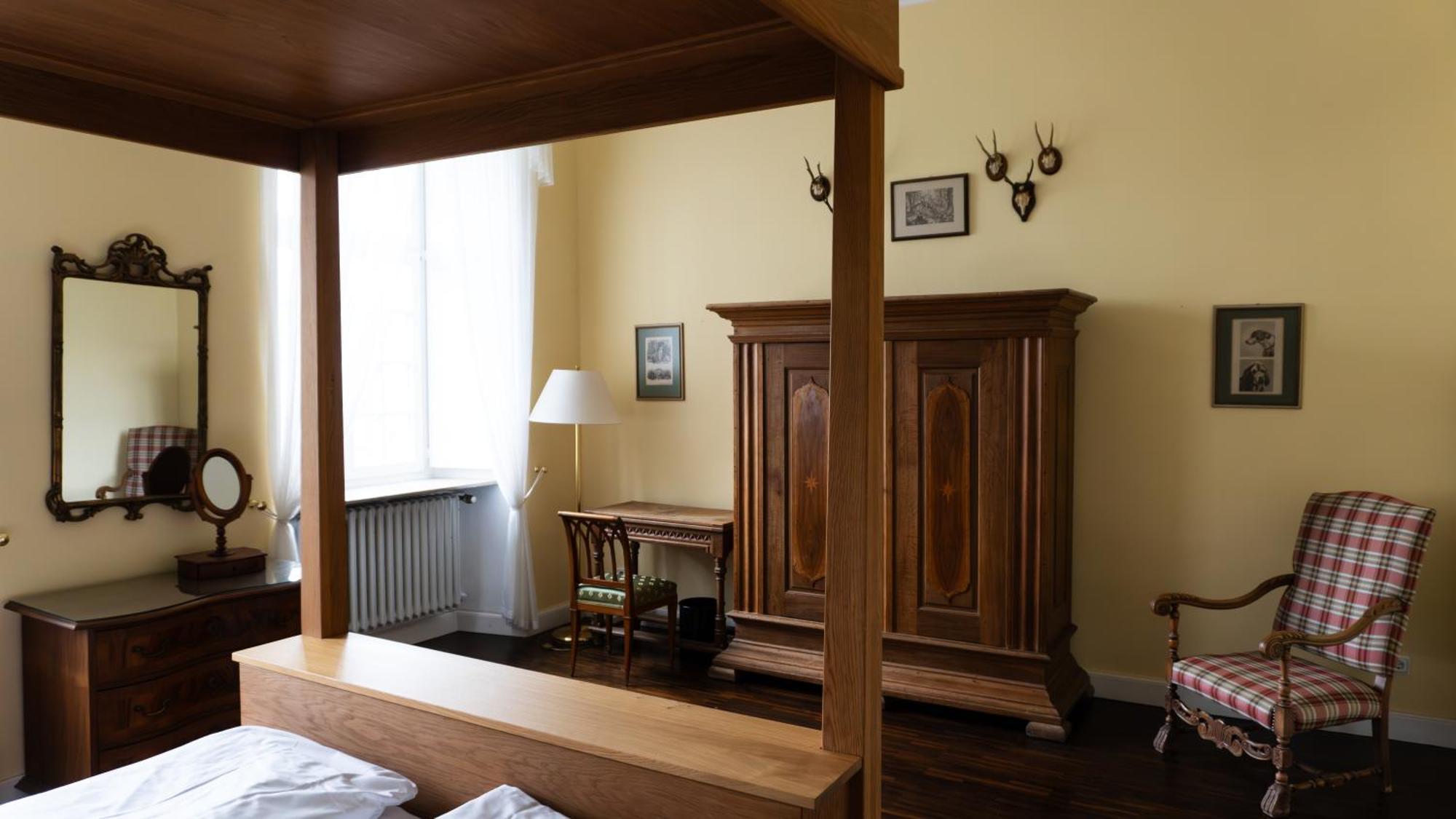 Hotel Schloss Hoehnscheid Bad Arolsen Extérieur photo